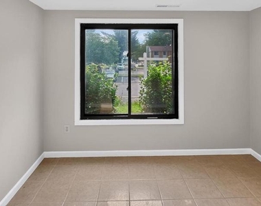 6556 Pennacook Court - Photo Thumbnail 10