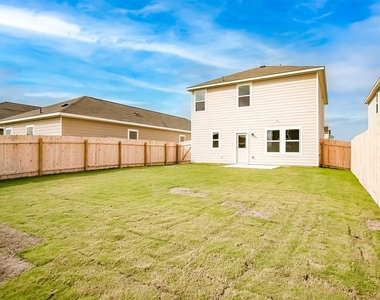 110 Blackbear Dr - Photo Thumbnail 25