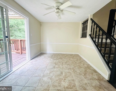 8204 Wellington Place - Photo Thumbnail 14