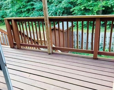 8204 Wellington Place - Photo Thumbnail 28