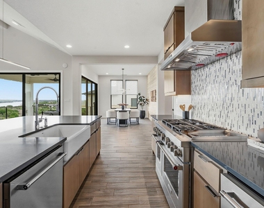 2414 Sunset Vista Cir - Photo Thumbnail 15