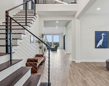 2414 Sunset Vista Cir - Photo Thumbnail 16