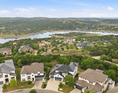 2414 Sunset Vista Cir - Photo Thumbnail 37