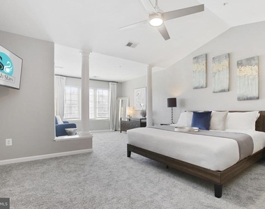 8907 Samuel Joy Way - Photo Thumbnail 18