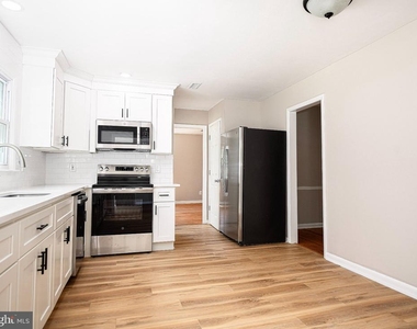205 E Ring Factory Road - Photo Thumbnail 11