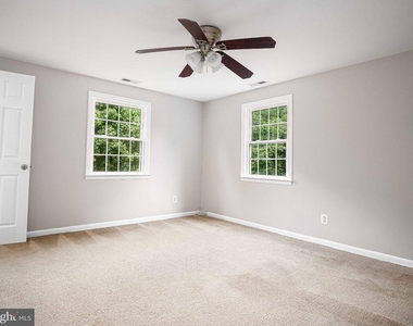 205 E Ring Factory Road - Photo Thumbnail 19