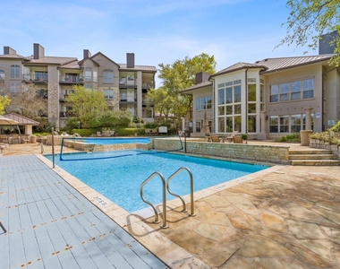 6000 Shepherd Mountain Cv - Photo Thumbnail 21