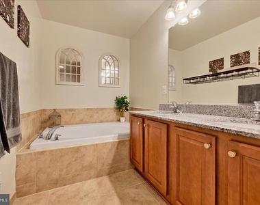 1820 Cassandra Drive - Photo Thumbnail 26