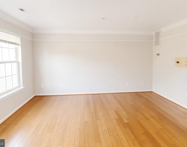 212 Cambridge Place - Photo Thumbnail 4