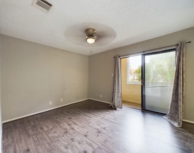 2510 San Gabriel St - Photo Thumbnail 6