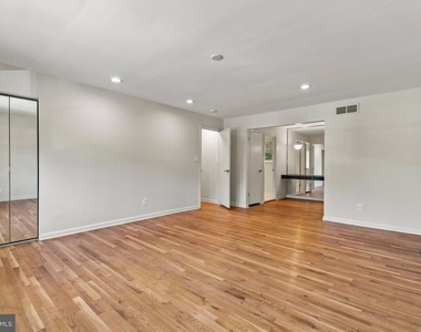 4631 Hawksbury Road - Photo Thumbnail 22