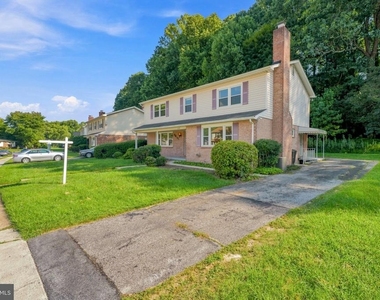 4631 Hawksbury Road - Photo Thumbnail 41