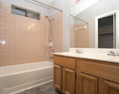 10639 Carovilli Dr - Photo Thumbnail 13