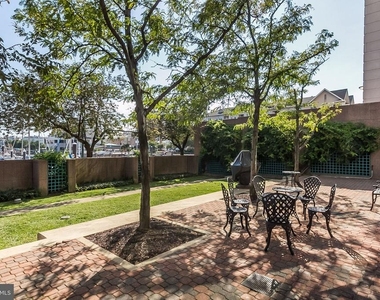 100 Harborview Drive - Photo Thumbnail 33