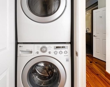 933 N Calvert Street - Photo Thumbnail 21