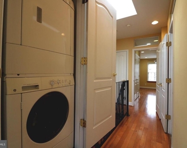 1605 Marshall Street - Photo Thumbnail 17
