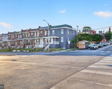 2500 W Franklin Street - Photo Thumbnail 14
