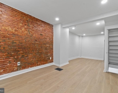 1133 Washington Boulevard - Photo Thumbnail 3