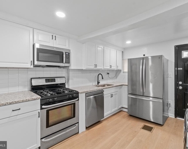 1133 Washington Boulevard - Photo Thumbnail 10