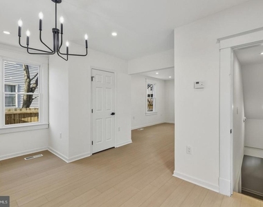 507 Washburn Avenue - Photo Thumbnail 4
