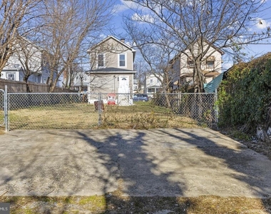 507 Washburn Avenue - Photo Thumbnail 23