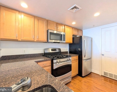 414 Water Street - Photo Thumbnail 30
