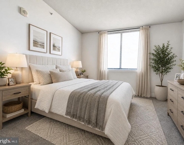414 Water Street - Photo Thumbnail 3