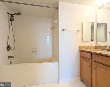 414 Water Street - Photo Thumbnail 34