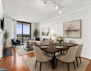 414 Water Street - Photo Thumbnail 1