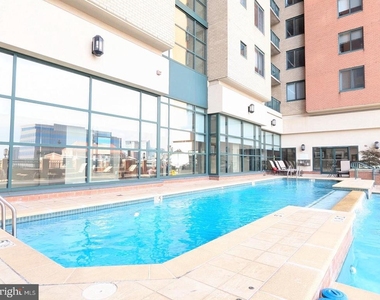 414 Water Street - Photo Thumbnail 31