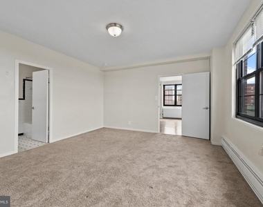 116 W University Parkway - Photo Thumbnail 18