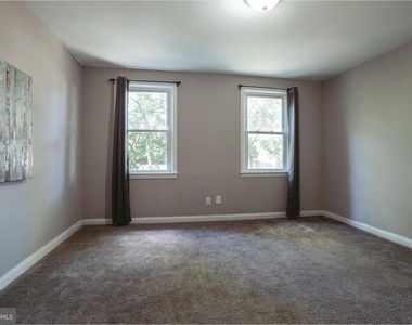 701 Saint Dunstans Road - Photo Thumbnail 6