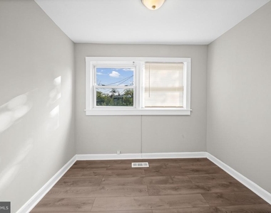 4801 Cordelia Avenue - Photo Thumbnail 17