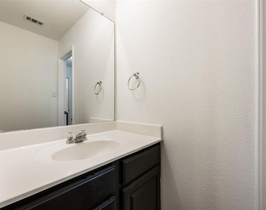 18513 Silent Water Way - Photo Thumbnail 28