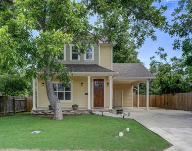 1103 Farm St - Photo Thumbnail 1
