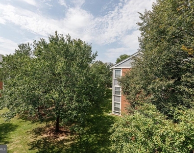 6800 Rapid Water Way - Photo Thumbnail 18