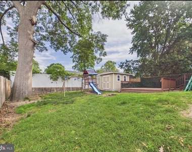 1358 Raleigh Drive - Photo Thumbnail 32