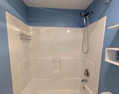1358 Raleigh Drive - Photo Thumbnail 23