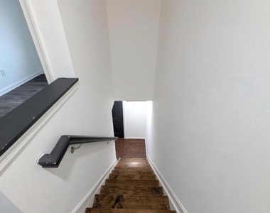 1358 Raleigh Drive - Photo Thumbnail 9