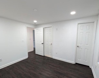 1358 Raleigh Drive - Photo Thumbnail 20