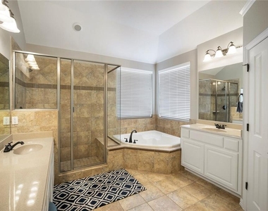 3501 Citrine Pl - Photo Thumbnail 12