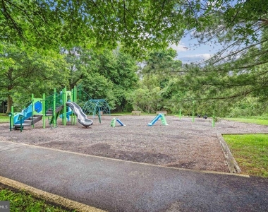 2015 Gov Thomas Bladen Way - Photo Thumbnail 4