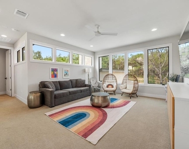 2600 Arion Cir - Photo Thumbnail 21