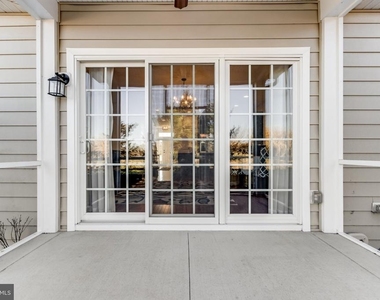 18830 Bethpage Drive - Photo Thumbnail 5