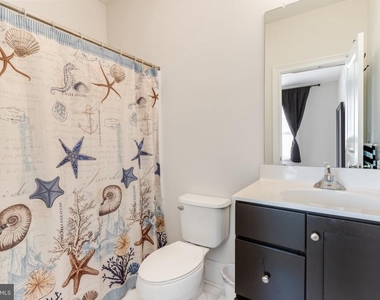 18830 Bethpage Drive - Photo Thumbnail 10
