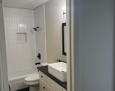 224 Lido St - Photo Thumbnail 6