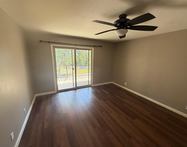 224 Lido St - Photo Thumbnail 13