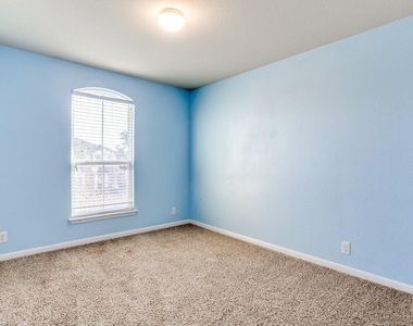 11628 Yeadon Way - Photo Thumbnail 19