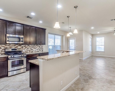 11628 Yeadon Way - Photo Thumbnail 5