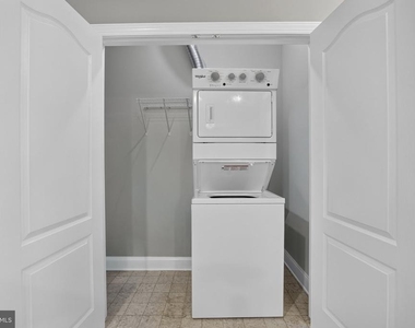 3000 Fountainview Circle - Photo Thumbnail 14